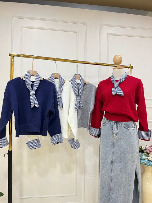 Solid Color Round Neck Sweater With Gingham Scarf